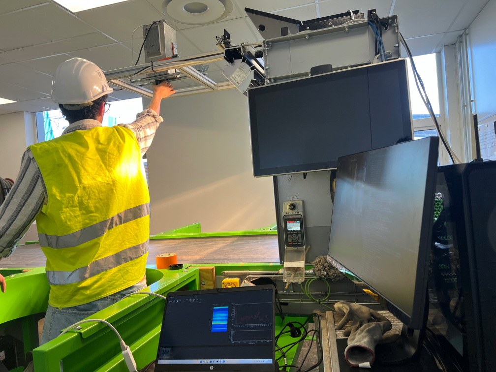 Photographie de chercheurs en laboratoire.